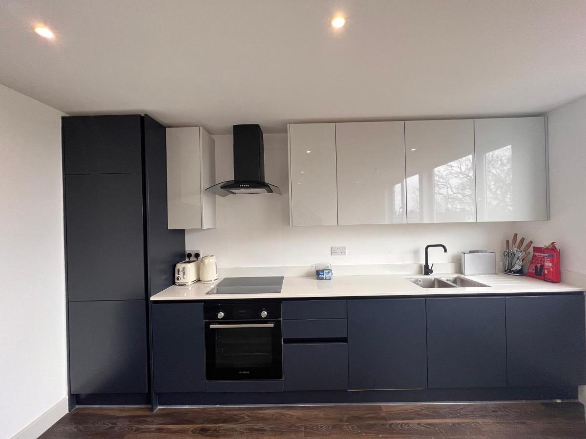 Apartamento Star Finchley Road 3-bed Abode Londres